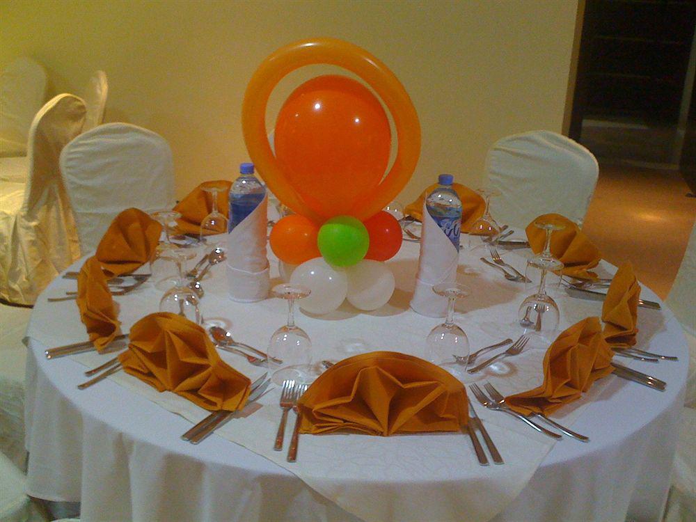 Gokulam Park Doha Hotel Exterior foto
