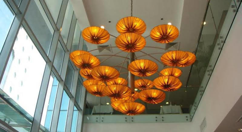 Gokulam Park Doha Hotel Exterior foto